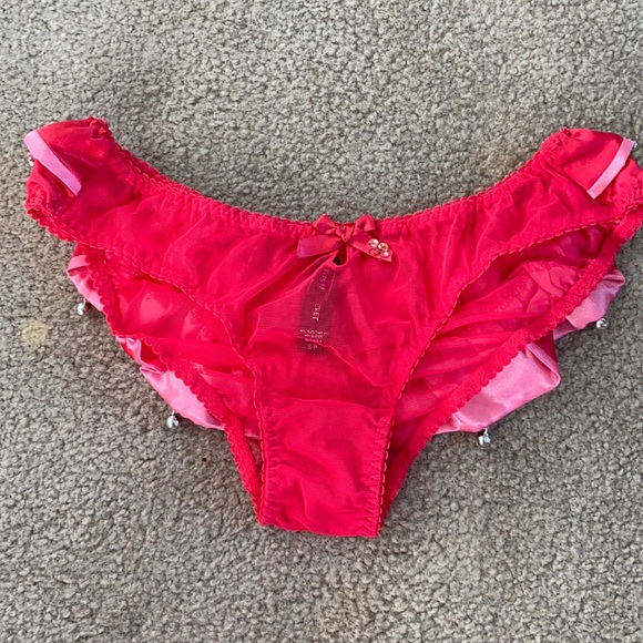 Victoria's Secret Other - Victoria’s Secret Red Holiday panty